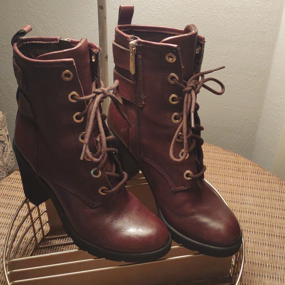Guess brown leather heeled boots